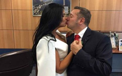 Ex-ministro do Turismo e ex-miss Bumbum se separam