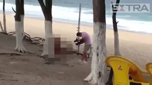 Veja Vídeo – Gravação de filme pornô é feita ao ar livre em praia da Zona Oeste do Rio