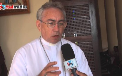 MAIS UMA MUDANÇA NA IGREJA CATÓLICA: Bispo anuncia saída de Guarabira