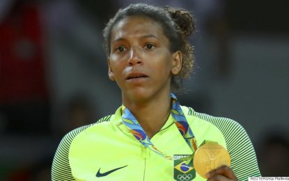 1º OURO do Brasil é de uma mulher: Rafaela Silva vence no judô!