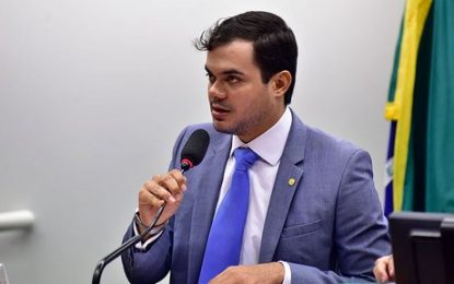 DO ALÉM – Deputado quer convocar artista plástica morta em 2015 para depor na CPI da Lei Rouanet