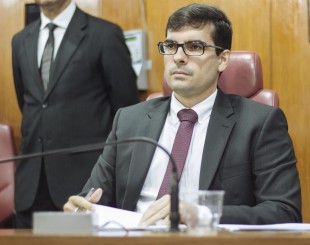 PRESIDÊNCIA DA CÂMARA – Lucas de Brito revela já contar com apoio de dois vereadores da casa