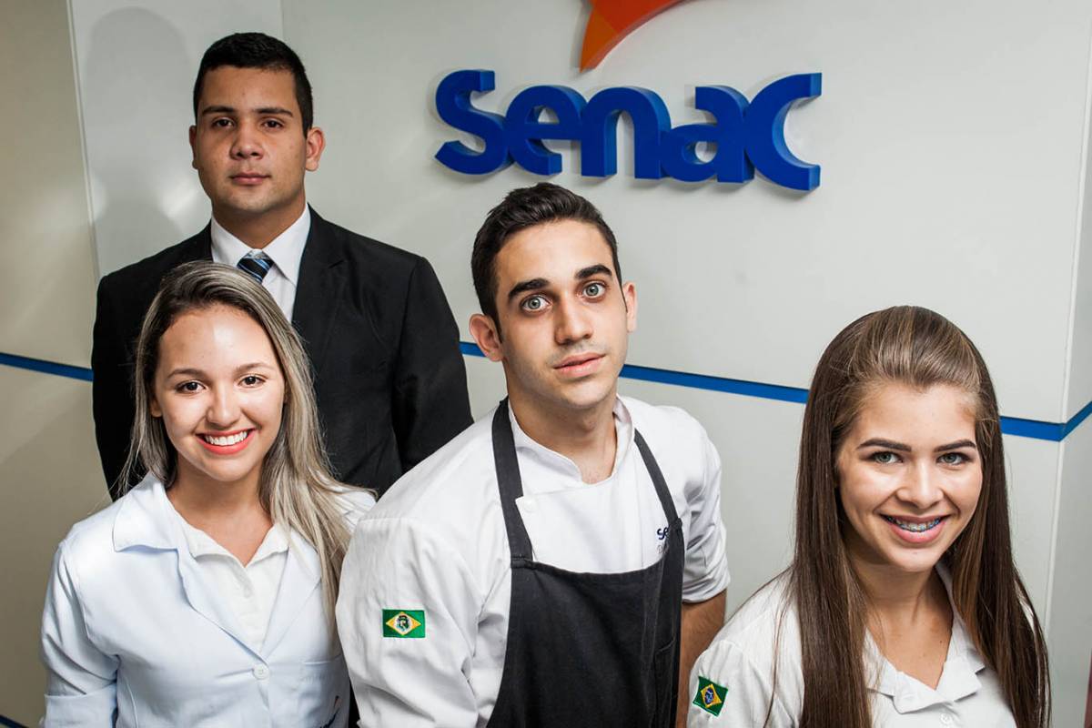 Competições Senac reúnem os melhores alunos de Serviço de Restaurante