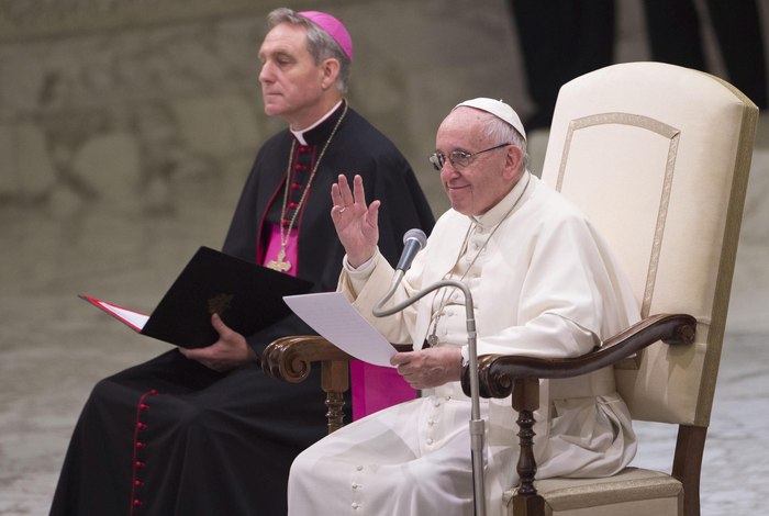 Papa Francisco lembra ‘dor do povo brasileiro’ em missa no Vaticano
