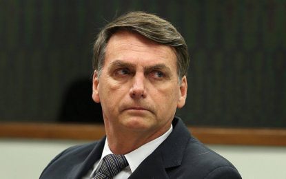 Bolsonaro critica comoção com massacre em Manaus e quer prioridade à morte de PMs