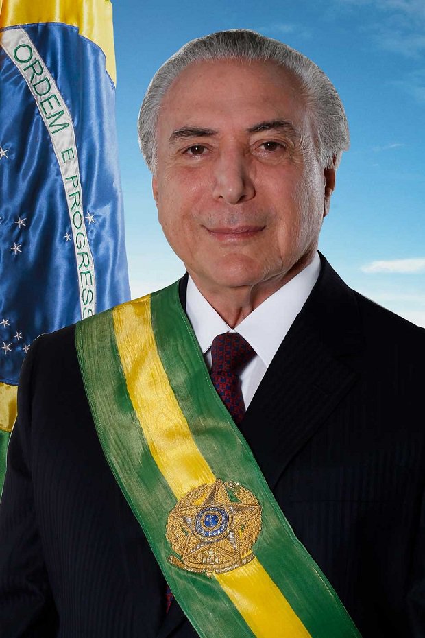 Foto oficial de Temer ‘mal photoshopada’ vira piada nas redes