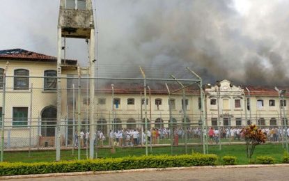 TERROR E MEDO – 200 presos fogem durante rebelião em presídio de Bauru (SP)