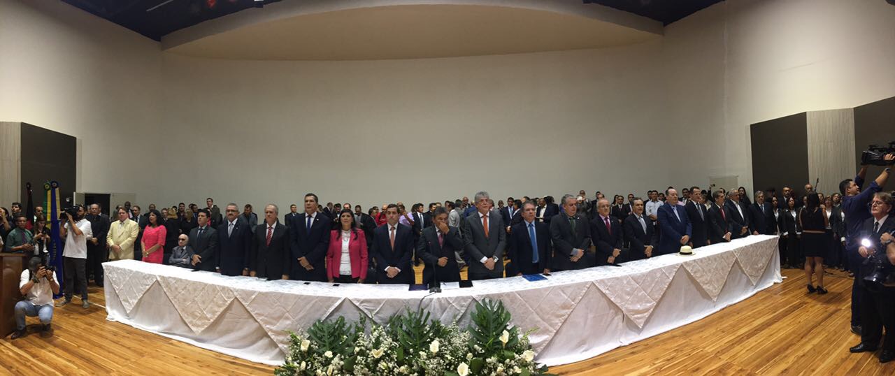 Casa cheia na posse de Gervásio mostra potencial do parlamentar para disputar Governo em 2018