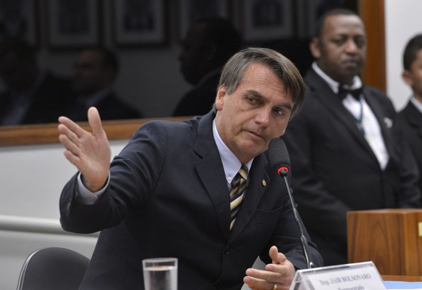 STF mantém ação contra Bolsonaro por incitação ao crime de estupro