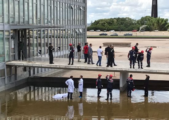 Funcionário morre ao caiu do 19º andar do Congresso Nacional