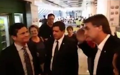 Bolsonaro ameniza rejeição de Moro em aeroporto: “Não me reconheceu”