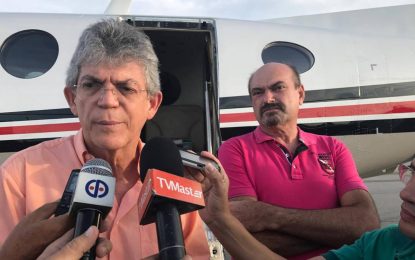 ‘Muitos prometeram, mas nenhum fez’, afirma governador Ricardo; veja vídeo