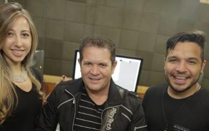 ‘Fui insultada’, revela ex-vocalista da Xcalypso sobre briga com Ximbinha