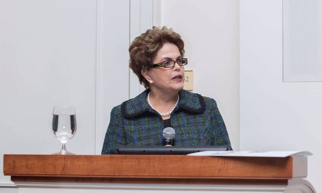 Dilma assume presidência da Fundação do PT e vem a Paraíba em julho