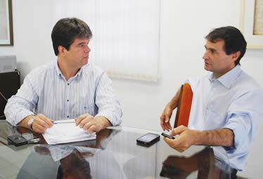Ruy Carneiro que só pensa em se eleger pra Federal será responsabilizado se Romero deixar o PSDB – Por Milton Figueiredo