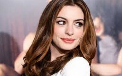 Anne Hathaway é nova vítima de hackers e tem fotos íntimas disseminadas nas redes sociais – VEJA AS FOTOS