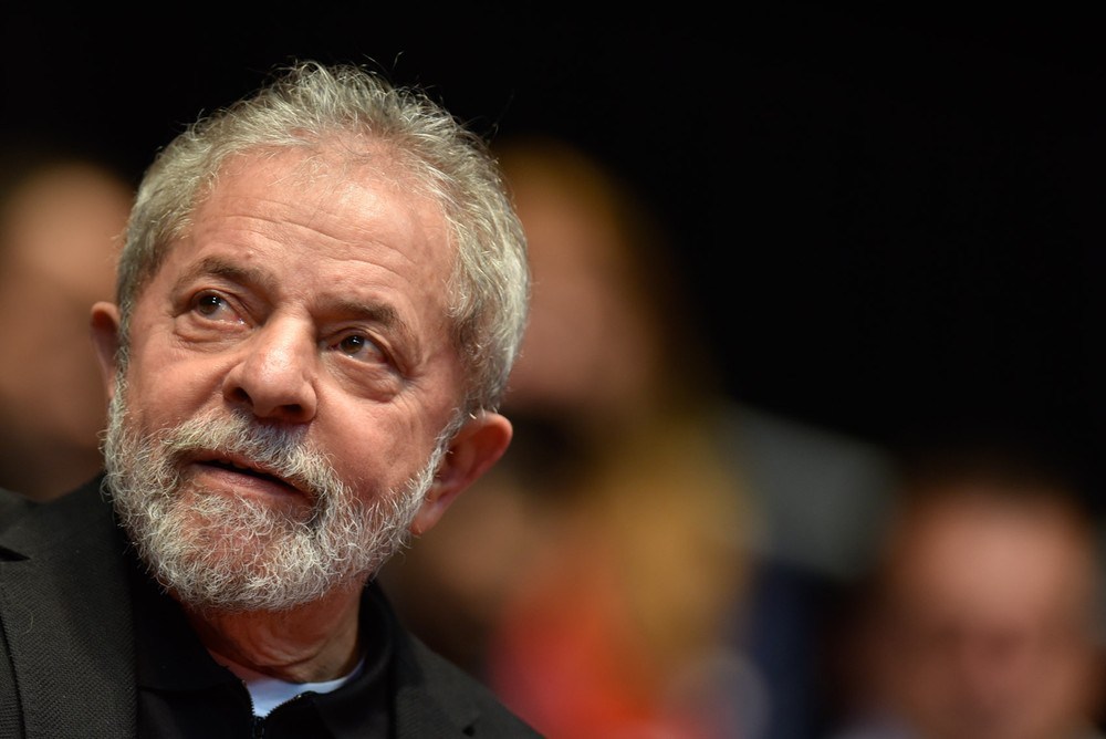 PT lança candidatura de Lula neste domingo e refresca memória do eleitor