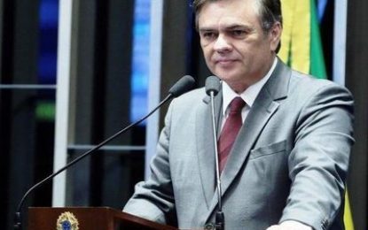 AGORA É LEI: Bolsonaro sanciona projeto de Cássio que aumenta limite para compra de leite de pequenos produtores