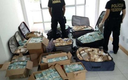PF acha digitais de Geddel no bunker de R$ 51 milhões