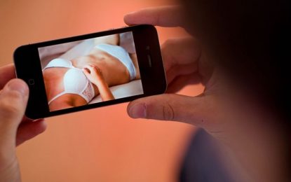 Você devia parar de ver pornô no celular; saiba o porquê