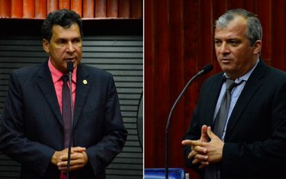CLIMA ESQUENTOU: Trócolli Júnior e Ricardo Barbosa se desentendem na ALPB e trocam ofensas
