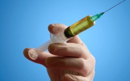 Paciente de hospital em Fortaleza é 1º a receber vacina para tratar câncer
