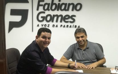 Fabiano Gomes deixa o PPS, diz que Nonato “envelheceu” o partido e vai presidir o Avante de João Pessoa