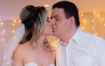 O GORDINHO CASOU: Em cerimônia reservada, Fabiano Gomes casa com Rahyara Maia