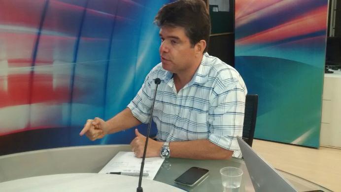 “Lucélio é um jovem arejado”, diz Ruy sobre pré-candidato do PV ao governo