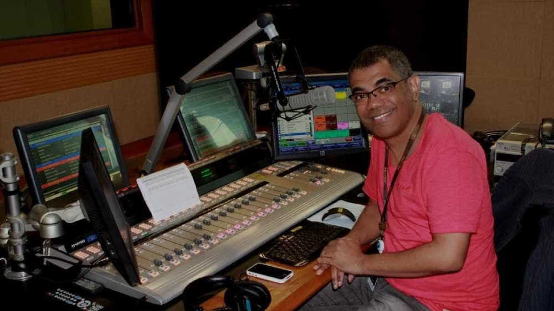 Morre Paulo Beto, locutor de rádio, aos 52 anos