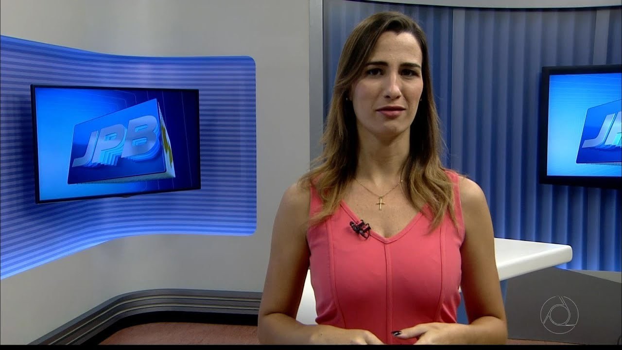 Apresentadora do Bom dia Paraíba pede demissão da TV Cabo Branco – SAIBA O MOTIVO