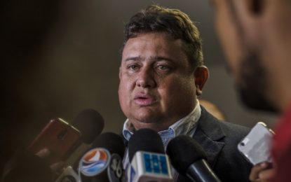 ÁUDIO: Virgolino afirma que governador João Azevedo pode estar sendo vítima de grampo ilegal no gabinete e na Granja Santana