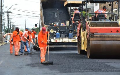 Programa Ação Asfalto da PMJP supera 190 km de vias asfaltados