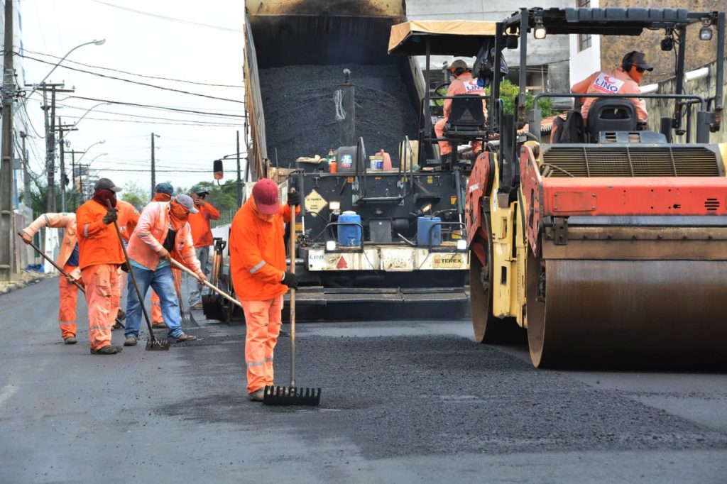 Programa Ação Asfalto da PMJP supera 190 km de vias asfaltados