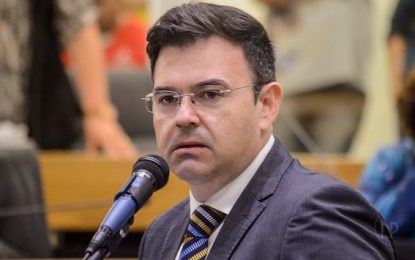 Raniery pode disputar o Senado