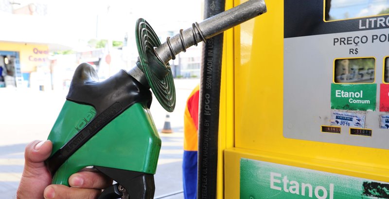 Venda direta de etanol para postos poderá reduzir preço ao consumidor, prevê presidente do Sindipetro da Paraíba