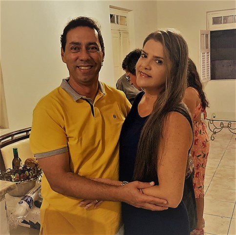 Esposa de Leo Preguiça faz mega compra de canetas, clips e cadernos ao custo de R$ 41 mil