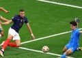 França vence Marrocos com dificuldade e enfrenta Argentina na disputa pelo tri.