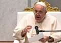 SAÚDE: Cirurgia do Papa Francisco dura três horas e termina “sem complicações”