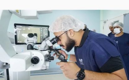 Emendas de Veneziano e Nilda Gondim possibilitam aquisição de microscópio cirúrgico de alta tecnologia para a FAP