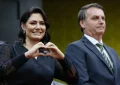 PF intima Bolsonaro, Michelle, Wassef, e Cid para depoimento simultâneo no escândalo da venda das joias