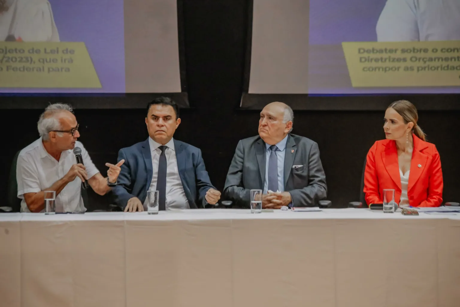 Seminário Regional LDO 2024: Cícero Lucena defende mais investimentos para Infraestrutura, Saúde e Assistência Social em João Pessoa