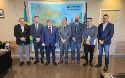 João Azevêdo pleiteia início das obras do terceiro lote do canal Acauã-Araçagi no Ministério da Integração e do Desenvolvimento Regional