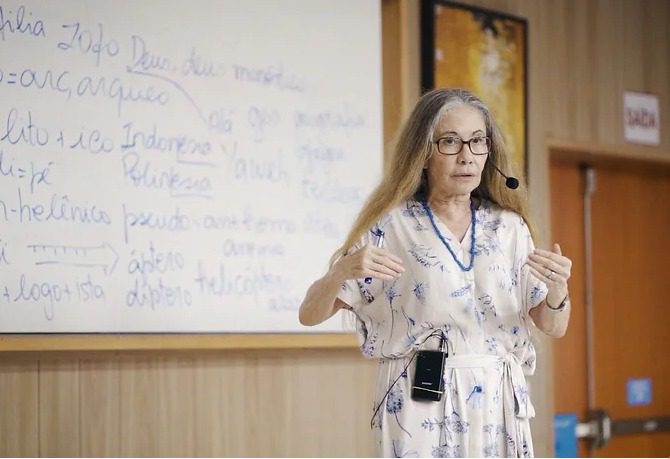 Assembleia Legislativa aprova concessão da Medalha Epitácio Pessoa à professora Zarinha