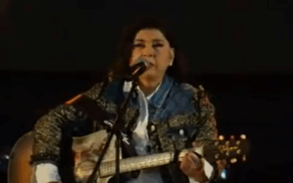 POLÊMICA: Roberta Miranda xinga homem durante show em Solânea: “Vá tomar no c*, vá se f#” – VEJA O VÍDEO