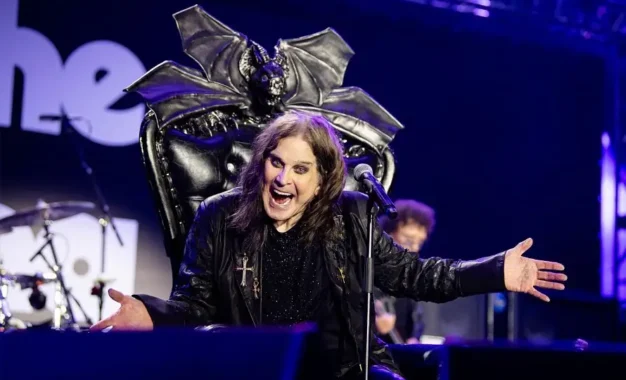 Morre Ozzy Osbourne, vocalista do Black Sabbath, aos 76 anos