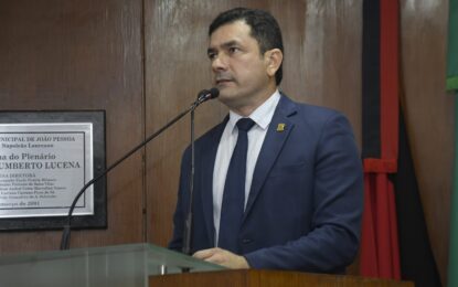 Vereador comemora inauguração de nova sede da Polícia Civil em Manaíra