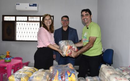 CMJP entrega alimentos arrecadados em II Passeio Ciclístico pelo Centro Histórico