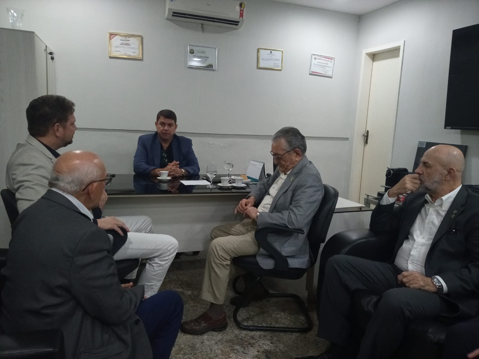 Restos mortais de Napoleão Laureano serão transferidos para Memorial do Hospital homônimo