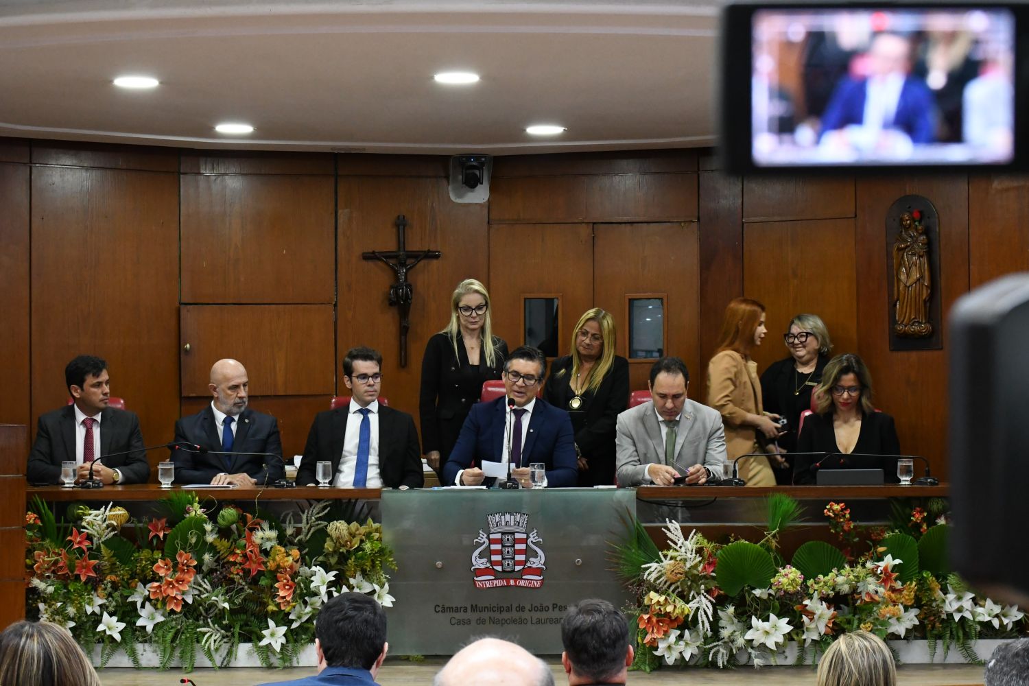 Sessão debate advocacia livre e independente na defesa das prerrogativas e garantias constitucionais